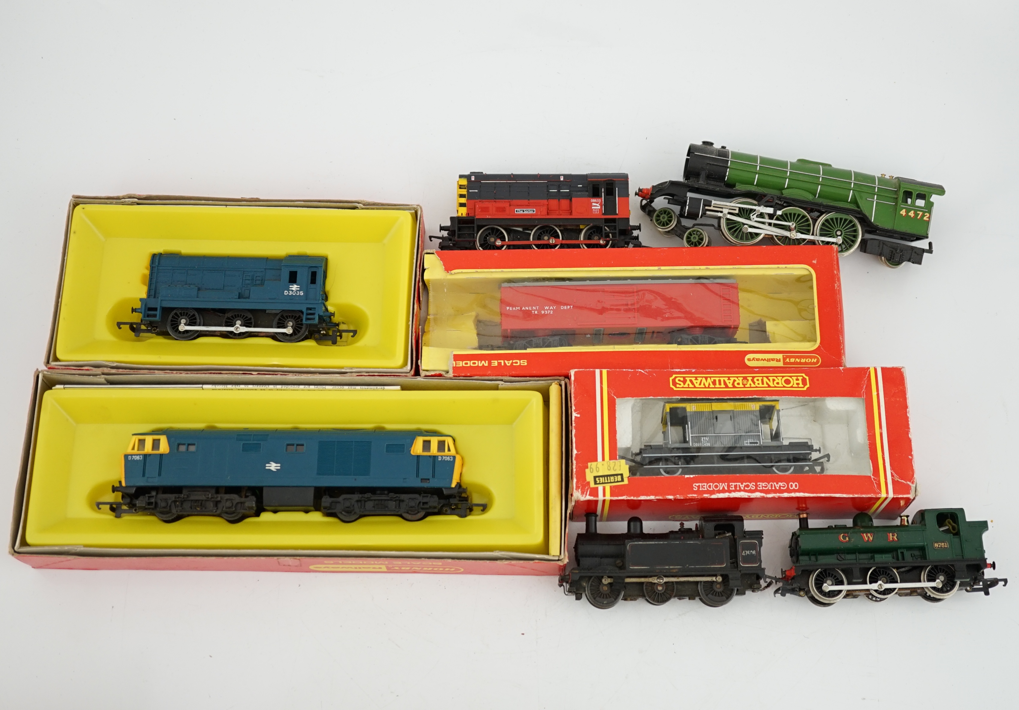 Twenty-three 00 gauge model railway items by Hornby Railways, Lima, etc. including eleven locomotives; a BR Class 50 diesel locomotive, three Hymek diesel locomotives, etc. together with freight wagons, etc. many items b